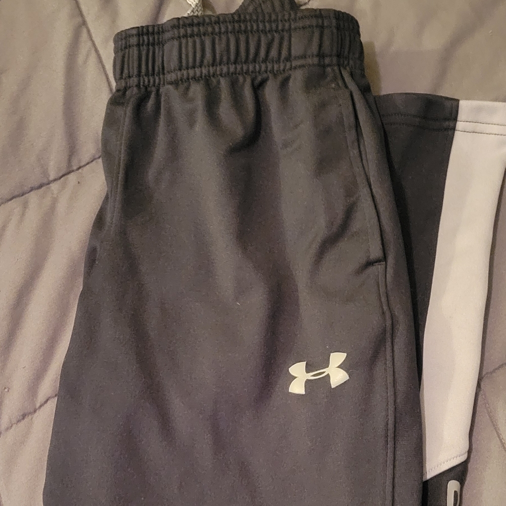Under Armour sweat pants